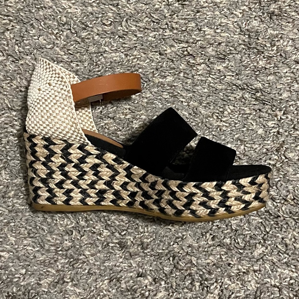 Toni Pons Platform Heels